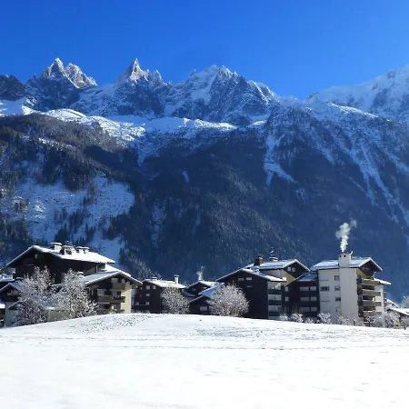 Au Pied Des Pistes A Avec Parking Prive, Proche Centre