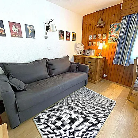 Au Pied Des Pistes à Avec Parking Privé, Proche Centre - Fr-1-343-162 *