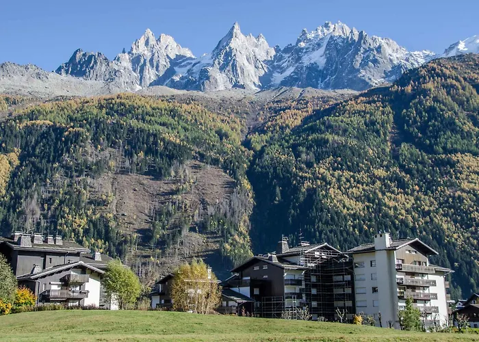 Au Pied Des Pistes A Avec Parking Prive, Proche Centre - Fr-1-343-162 Chamonix